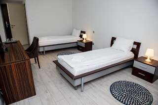 Гостевой дом Luxe Stay Тыргу-Муреш Двухместный номер с 2 отдельными кроватями-6